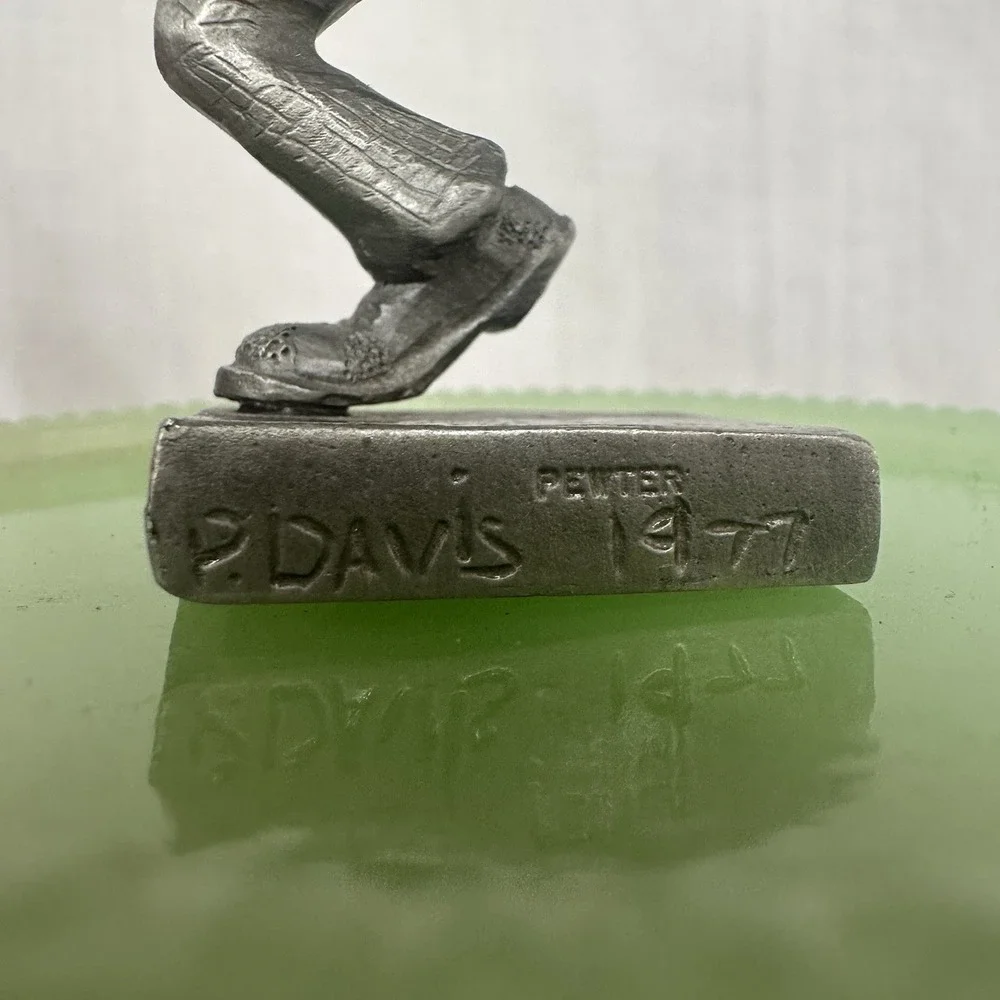 Vintage Pewter P. Davis Running Business Man Ready for Golf & Tennis‎ 1977